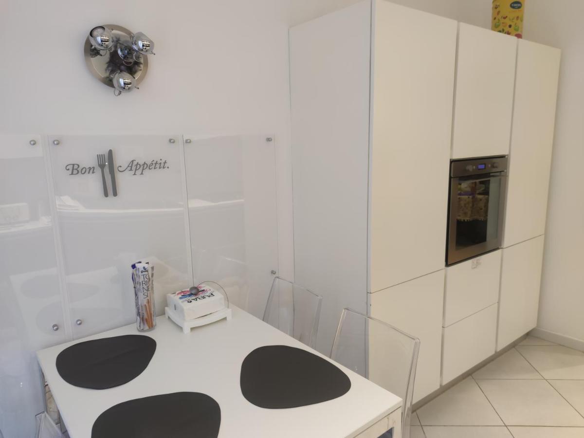 Appartamento EmmeRosa, centro città, parcheggio Vérone Extérieur photo