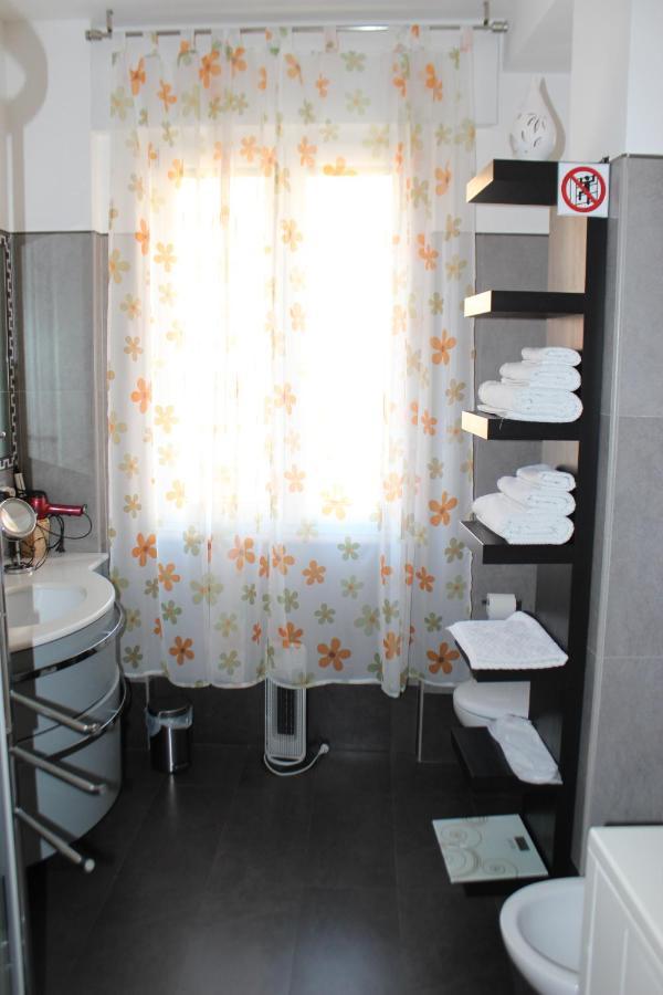 Appartamento EmmeRosa, centro città, parcheggio Vérone Extérieur photo